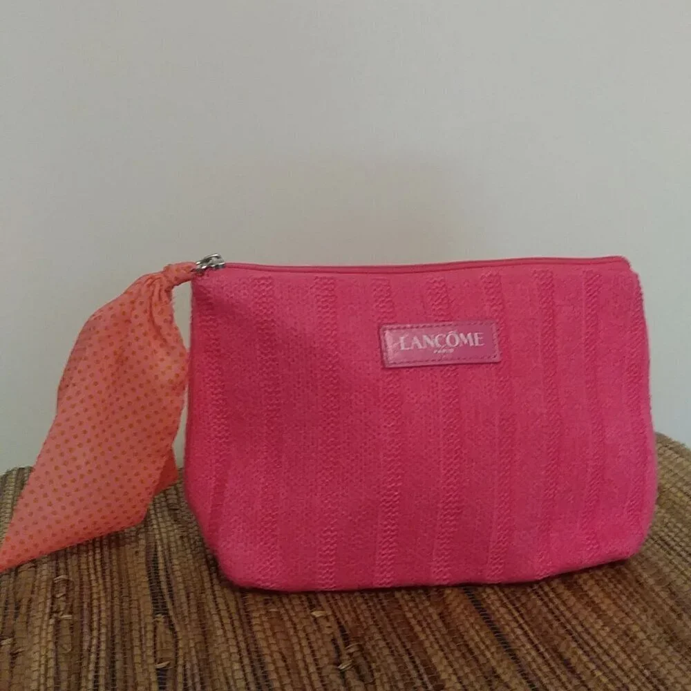 LANCOME Paris Pink Sweater Makeup Bag 💖 Bow Detail NWOT